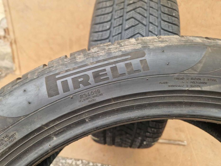4 броя Pirelli R22
285/40-325/35 Зимни гуми спорт пакет 
DOT2919