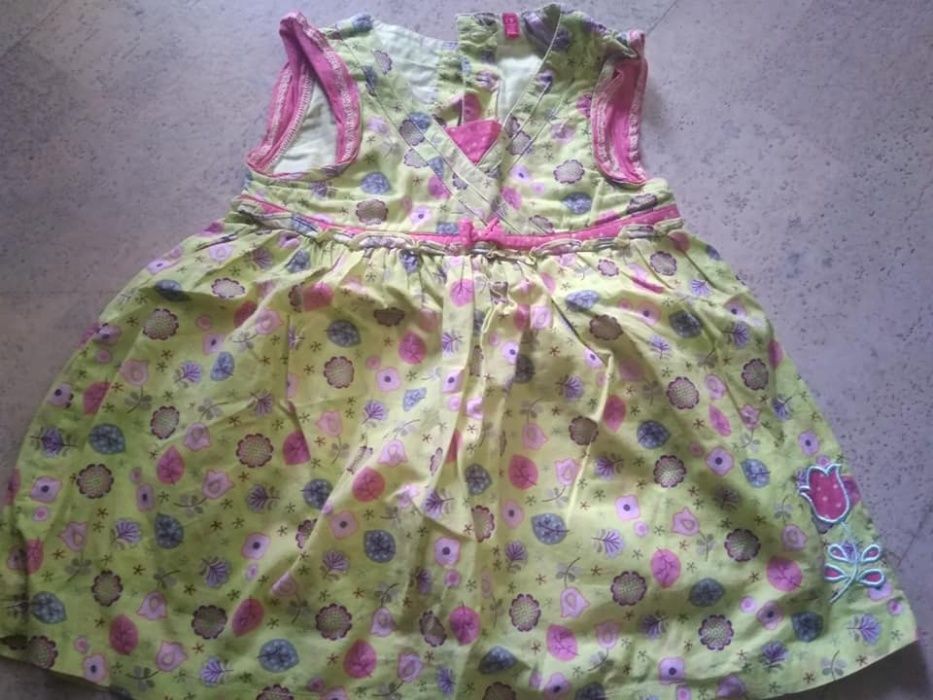 Продавам роклички за момиче 4-5г. купувани от Френската Ривиера