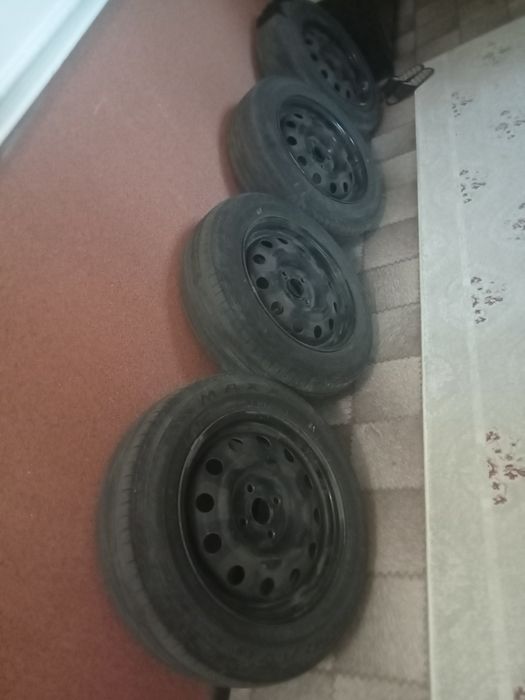 Продам диски с резинами