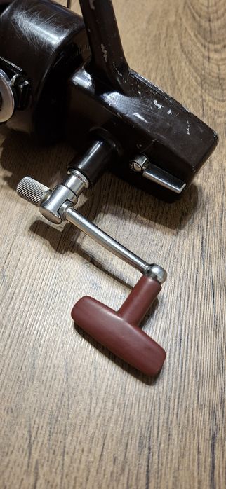 Риболовна макара Daiwa 7500