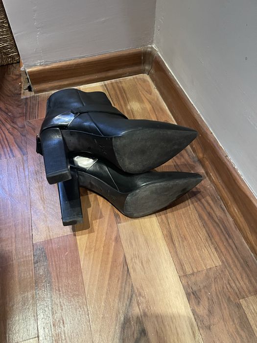 Италиански боти от естествена кожа