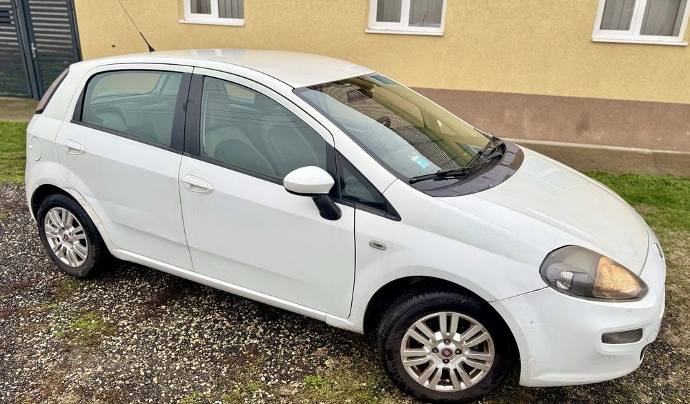 Fiat Grande Punto Evo/ 2013