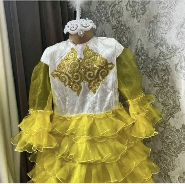 Казакша улттык киымдер жалга бериледы