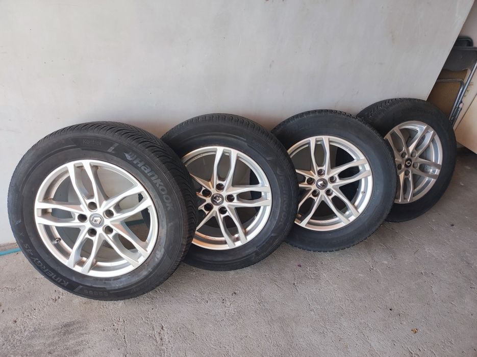 Гуми Ханкок  225/65 R17 всезезпнни