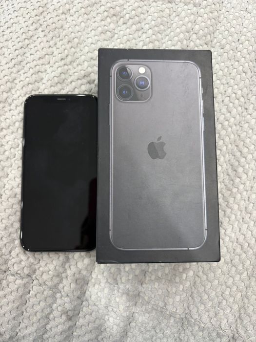 Айфон 11про 64гигабайт