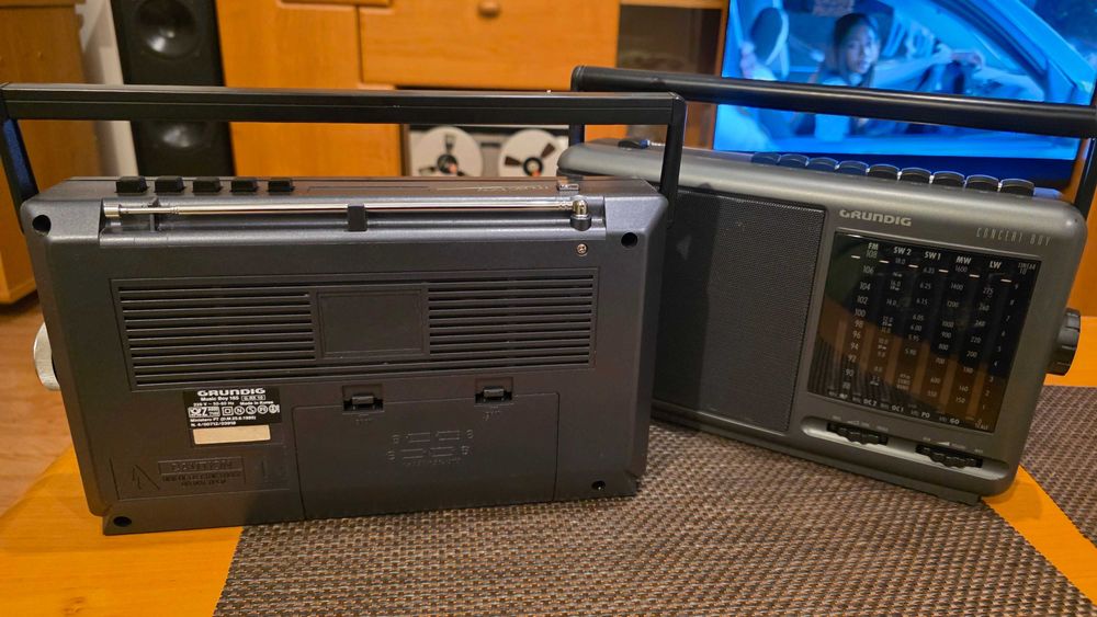 Radio portabil Grundig