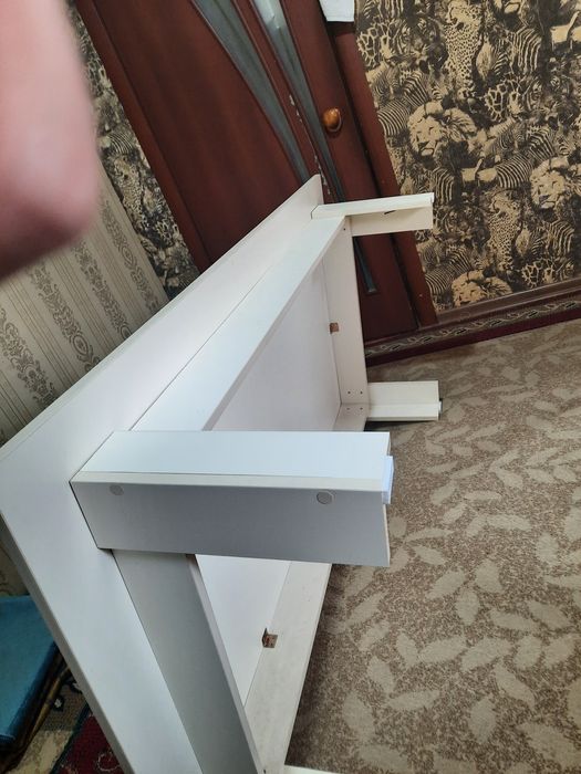 Стол \ орындық \ как новый