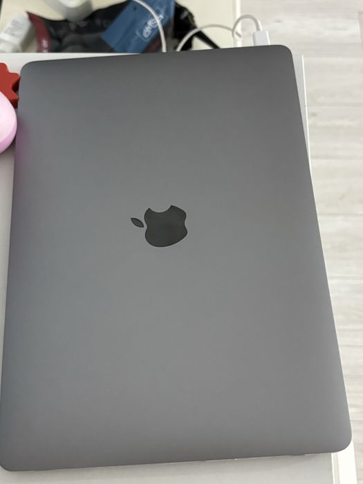 MacBook Air M1 8/256 Silver