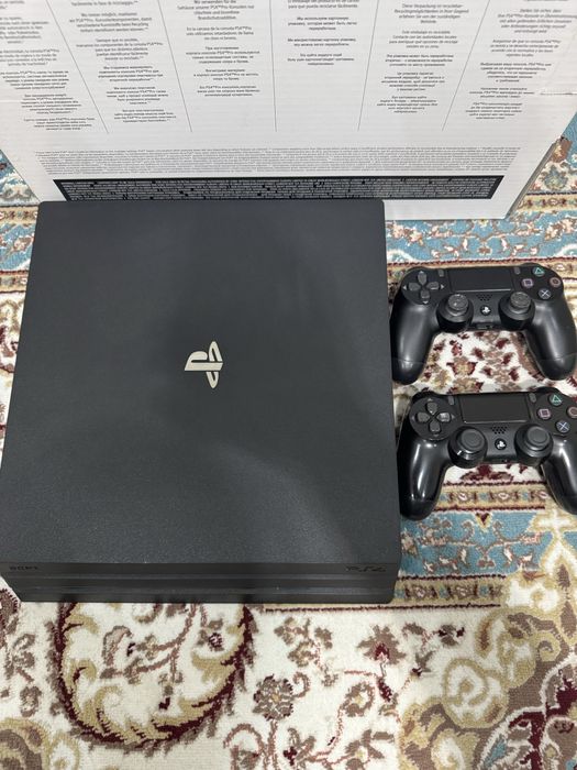Продам PS4 pro 1 терабайт