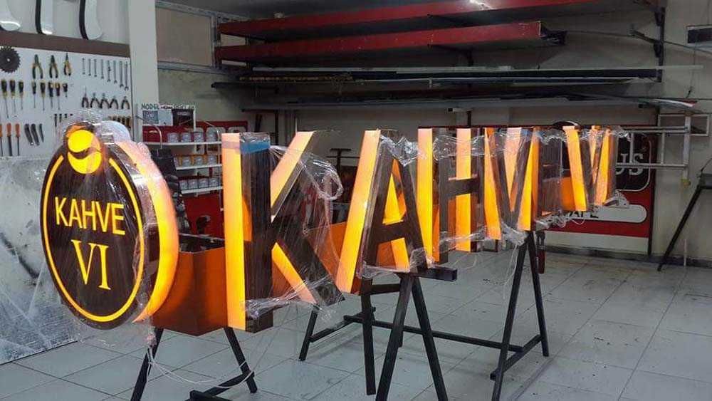 Tashqi va ichki reklamalar, bortma harflar, banner,arakal,stend,promas