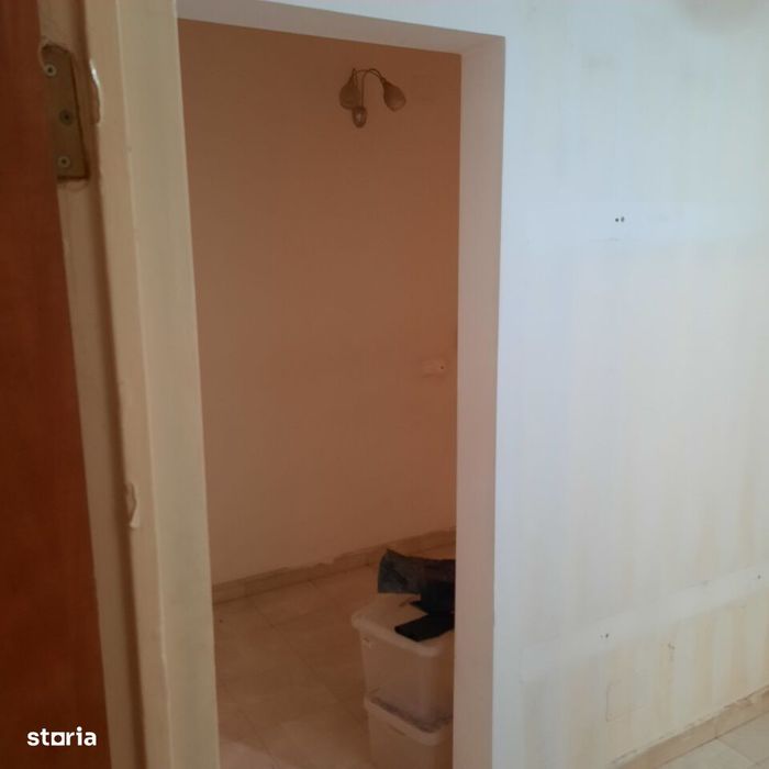ap 4 camere str Cetatea de Balta S6