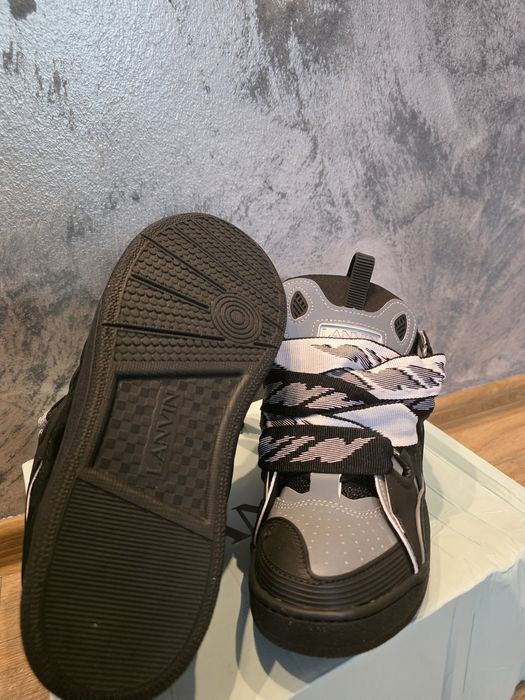 Vând  Lanvin curb black 42