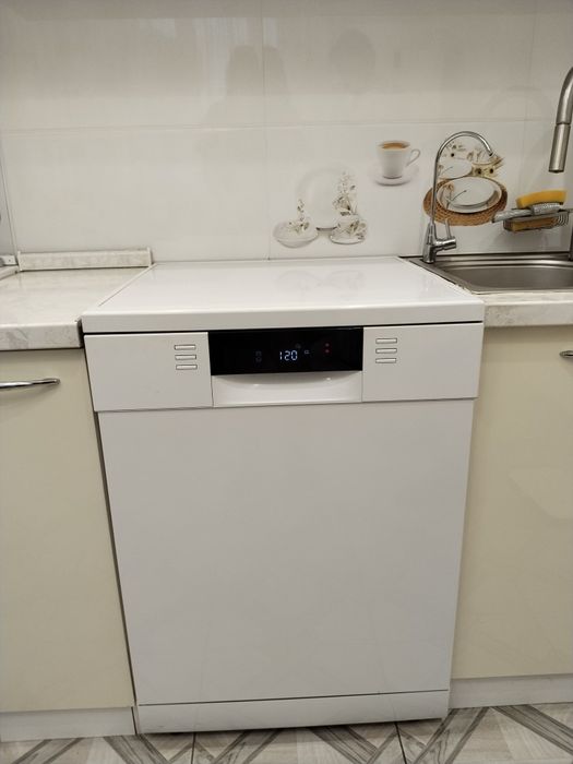 Посудомойка в отличном состоянии