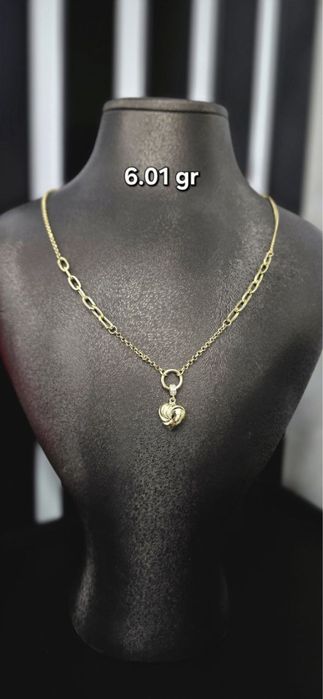 Золотая шикарная цепочка. Золото 585  есть доставка. Коробочка в бонус