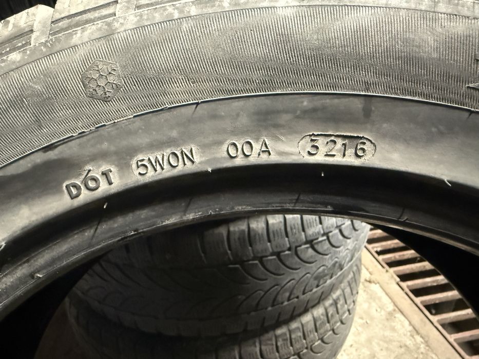GT Radial 215/60/17