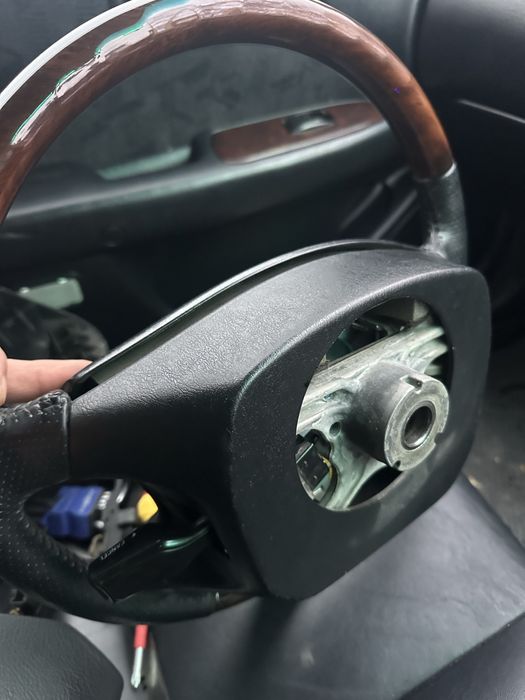 Руль от Toyota Mark 2 Qualis