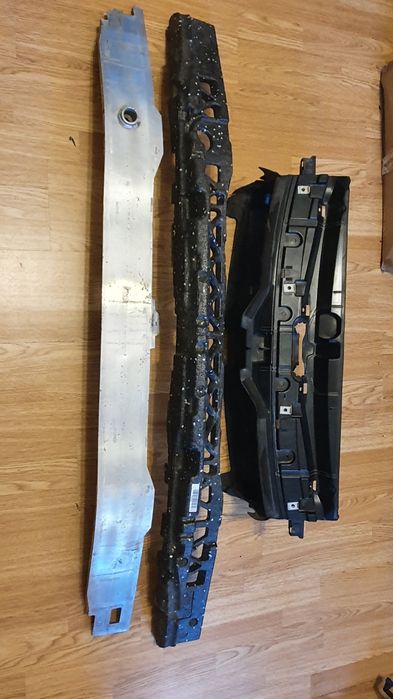 Far armatura hota deflector spuma bara fata BMW 3 f30 f31