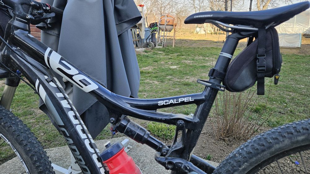 Vand sau Schimb bicicleta cannondale  scalpel 29