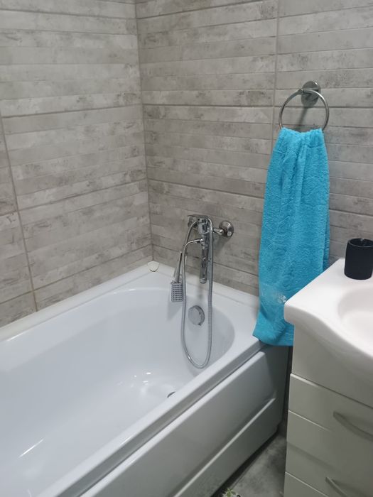 Apartament 2 camere, spațios zona Piata Centrala