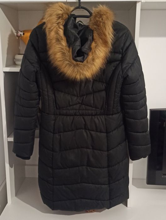 Geacă lungă elegantă de iarnă