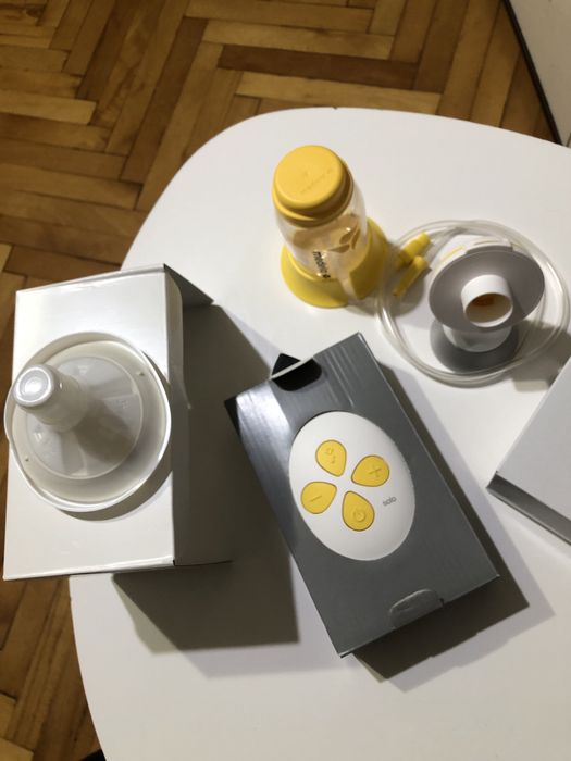 Електрическа двуфазна помпа за кърма Medela - Solo