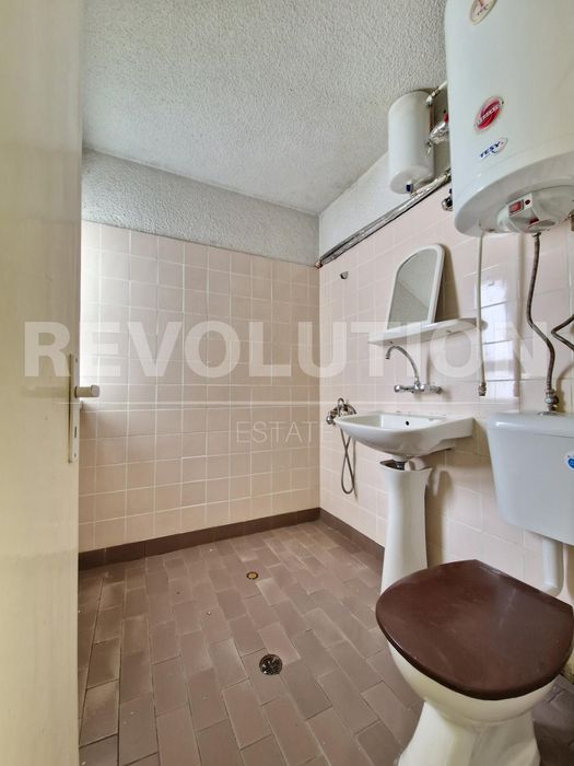 Продава се Двустаен апартамент в София, Гео Милев - 63 кв.м за 3016 €/кв.м - Снимка #10