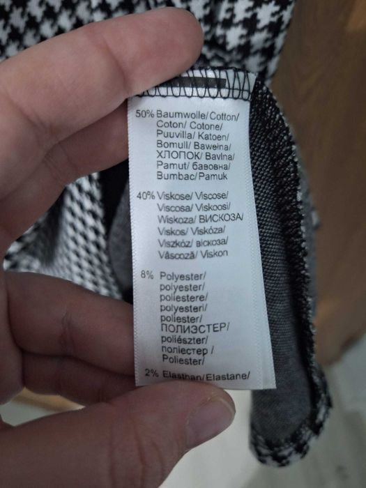 Rochie marimea 44/46, cu buzunare