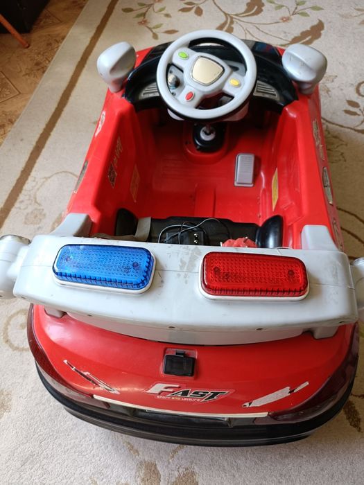 Детская пультовая машина