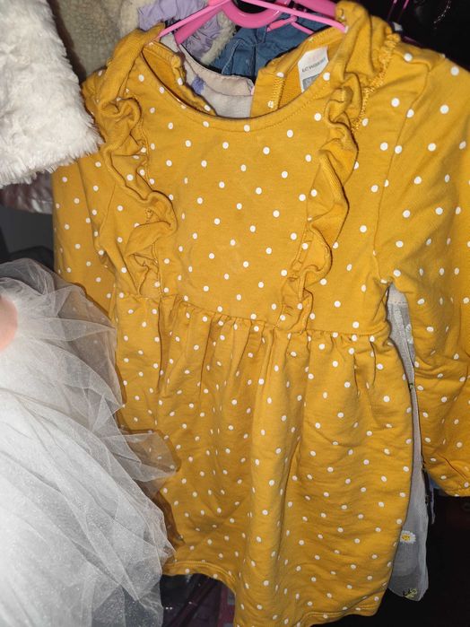 Предлагаме дрешки за момиченца, зимни,летни,пролетни,Есенни,