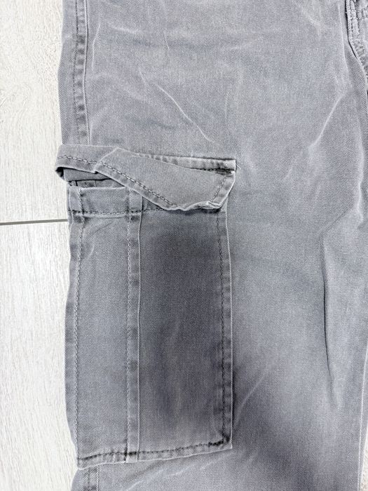 Карго панталони в бежов, тъмно зелен и сив цвят