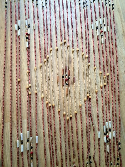 Шторка деревянные бусины ретро