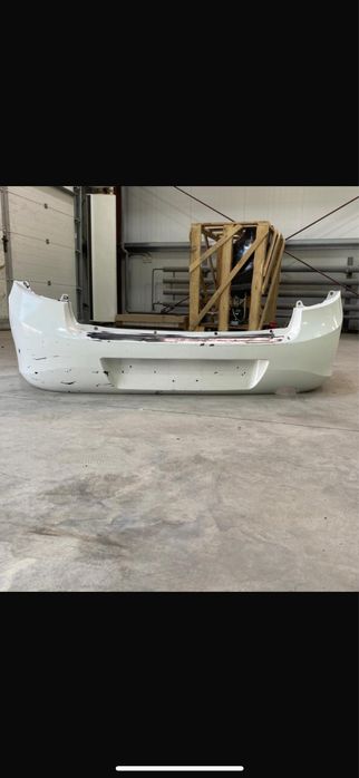 Продам бампер на лада гранта