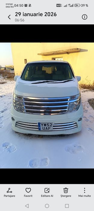 Vând său schimb Nissan elgrad