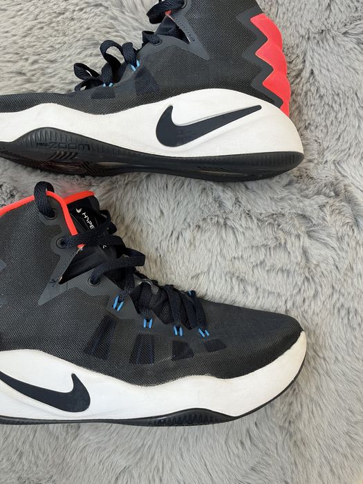 Nike Hyperdunk високи кецове юношевски