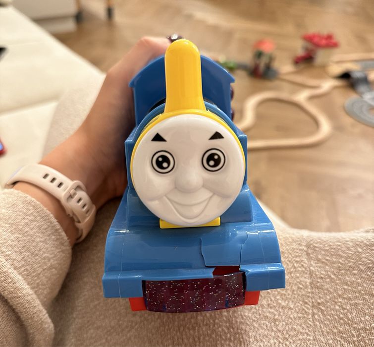 Trenulet Thomas cu sunete si lumini