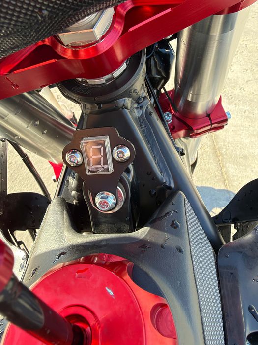 Barton 250cc.