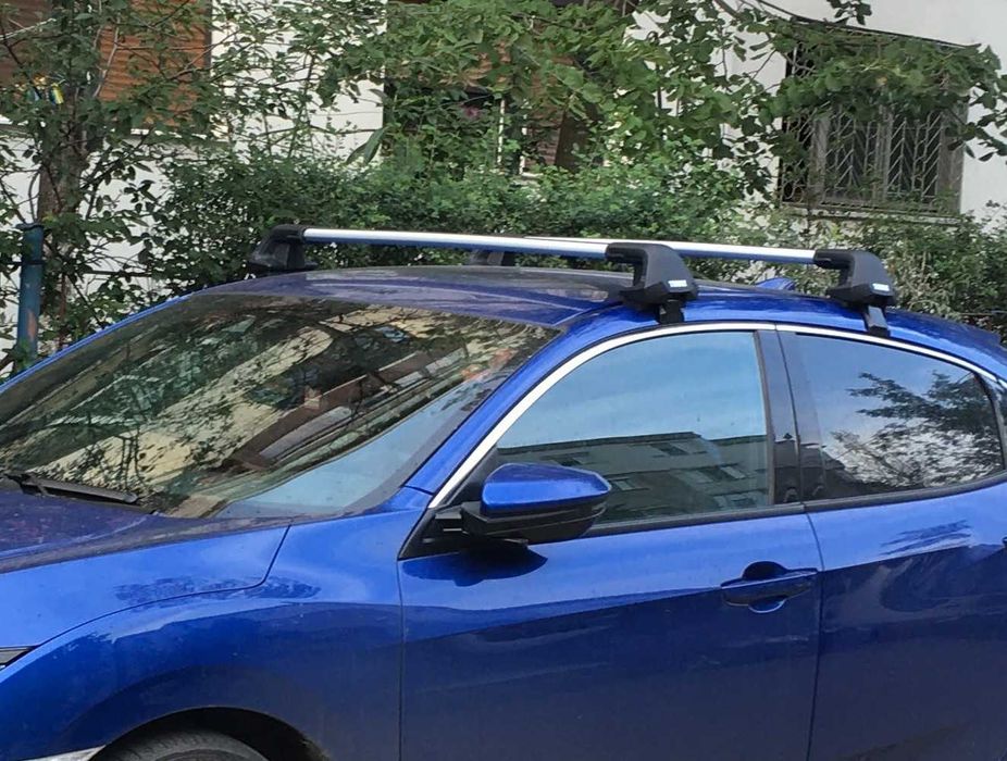 Bare transversale THULE WingBar Edge argintii + kit Honda Civic X/XI / VW Golf VII