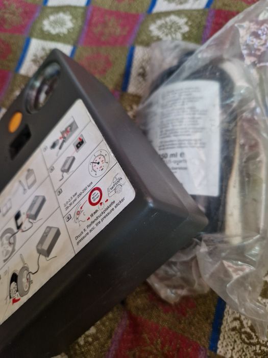 Оригинален Компресор 180W Ауди Фолксваген Сеат Шкода Помпене Гуми