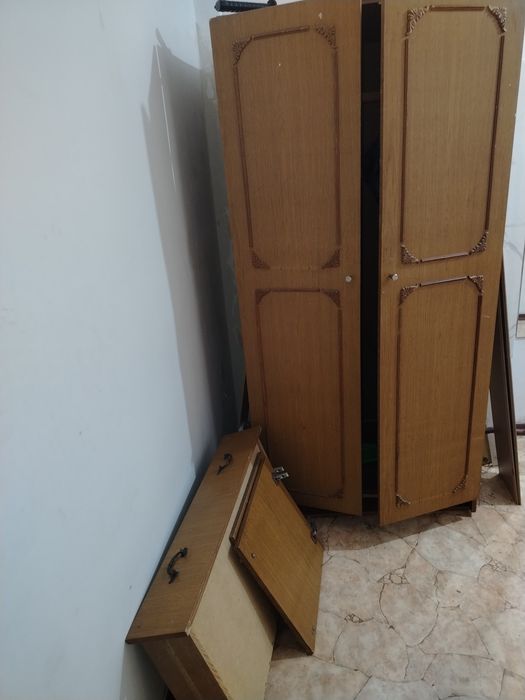 Отдам мебель советскую