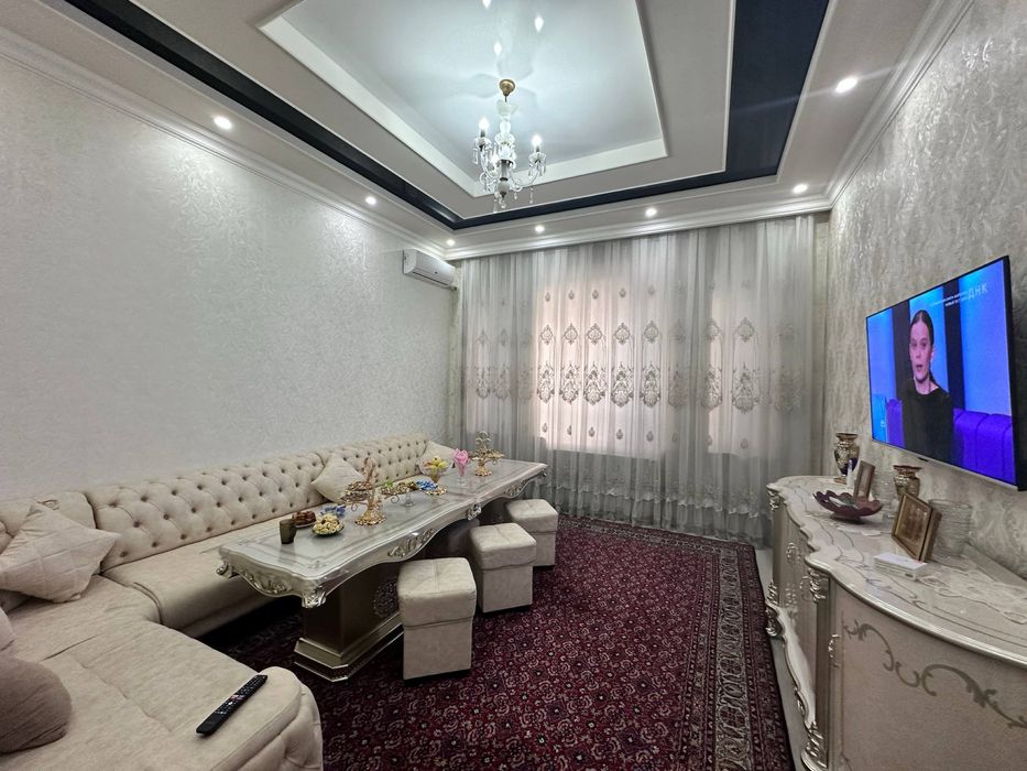 Қулей локацияда 2 қаватли ховли уй сотилади