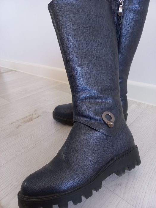 Сапоги  зимние 36 размер