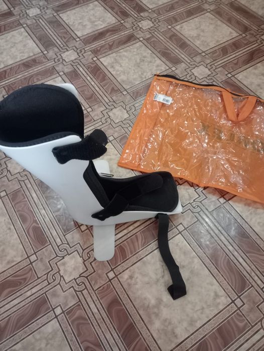 Лангета для фиксации стопы