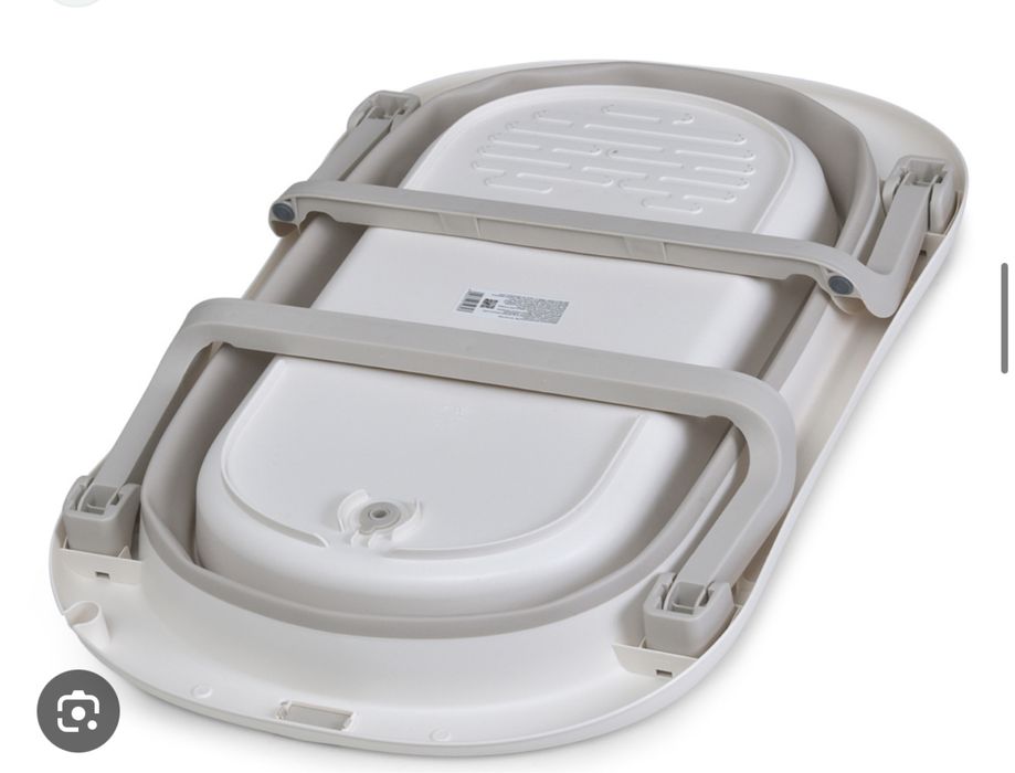 Продам детску ванну с термометром и горкой