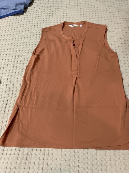 Блузки Uniqlo , massimo dutti , lacoste