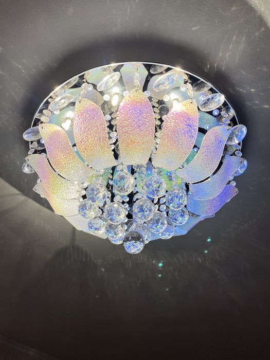 Продам светодиодную люстру