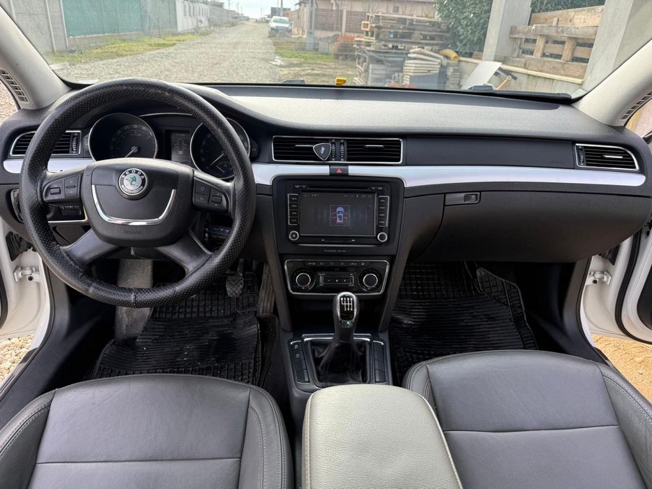 Vand Skoda Superb 2.0 TDI