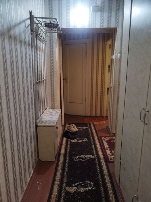 Продам чиланзар 23.   2/4/5.  Балкон 1,2*3