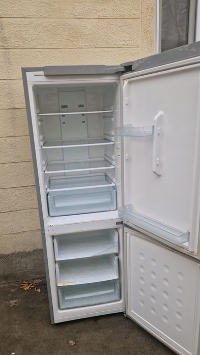 Продам холодилник