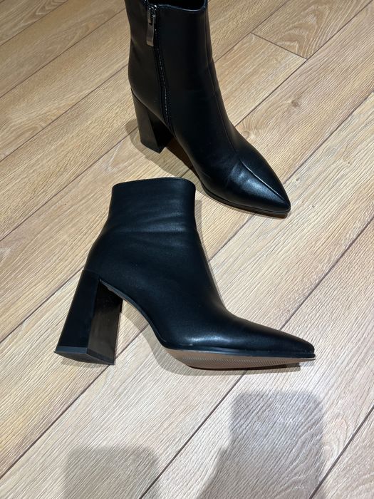 ботильоны на каблуках