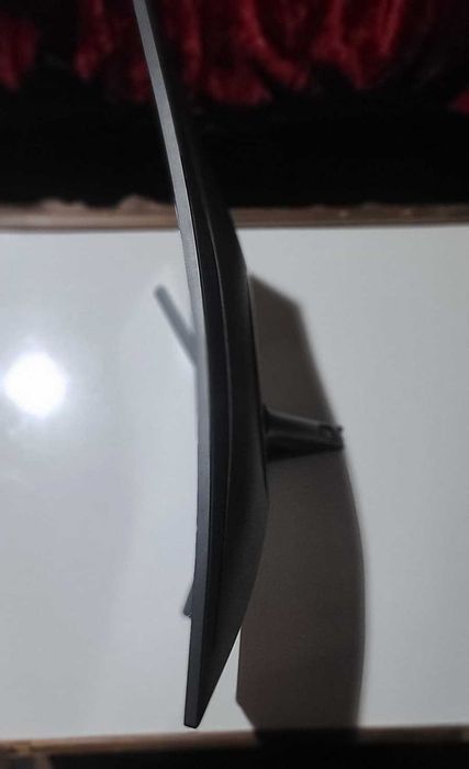 PC/Unitate i5 9400F | GTX 1660 6GB | Monitor Curbat Samsung 240Hz